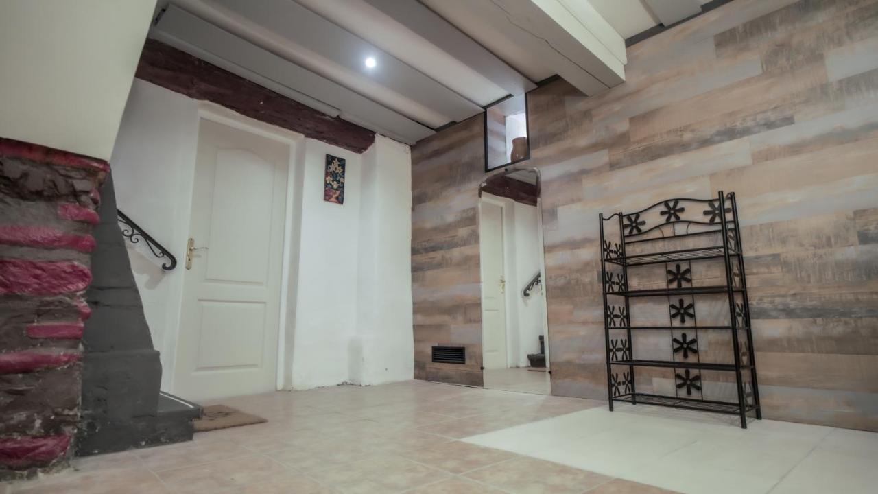 Zensan Meuble Maison De Village Le Boulou 66160 エクステリア 写真